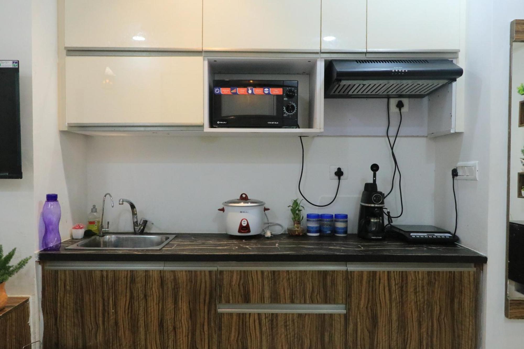 Taj Studios-Serviced Studio Apartment Noida Extérieur photo